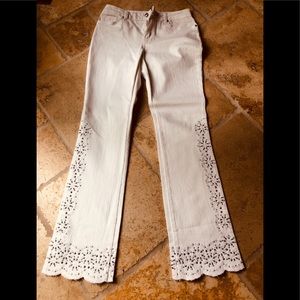 ✴️✴️CHECK THESE AMAZING BOSTON PROPER JEANS OUT🕶